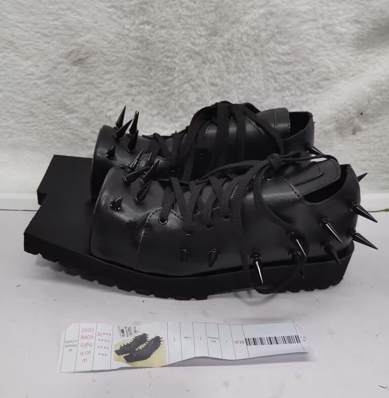 Women's Black Leather Hog Toe  - Street Fashion Y2K recension och pris